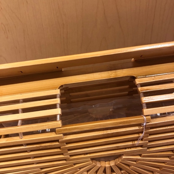 Half moon bamboo slat basket handbag - Picture 5 of 6